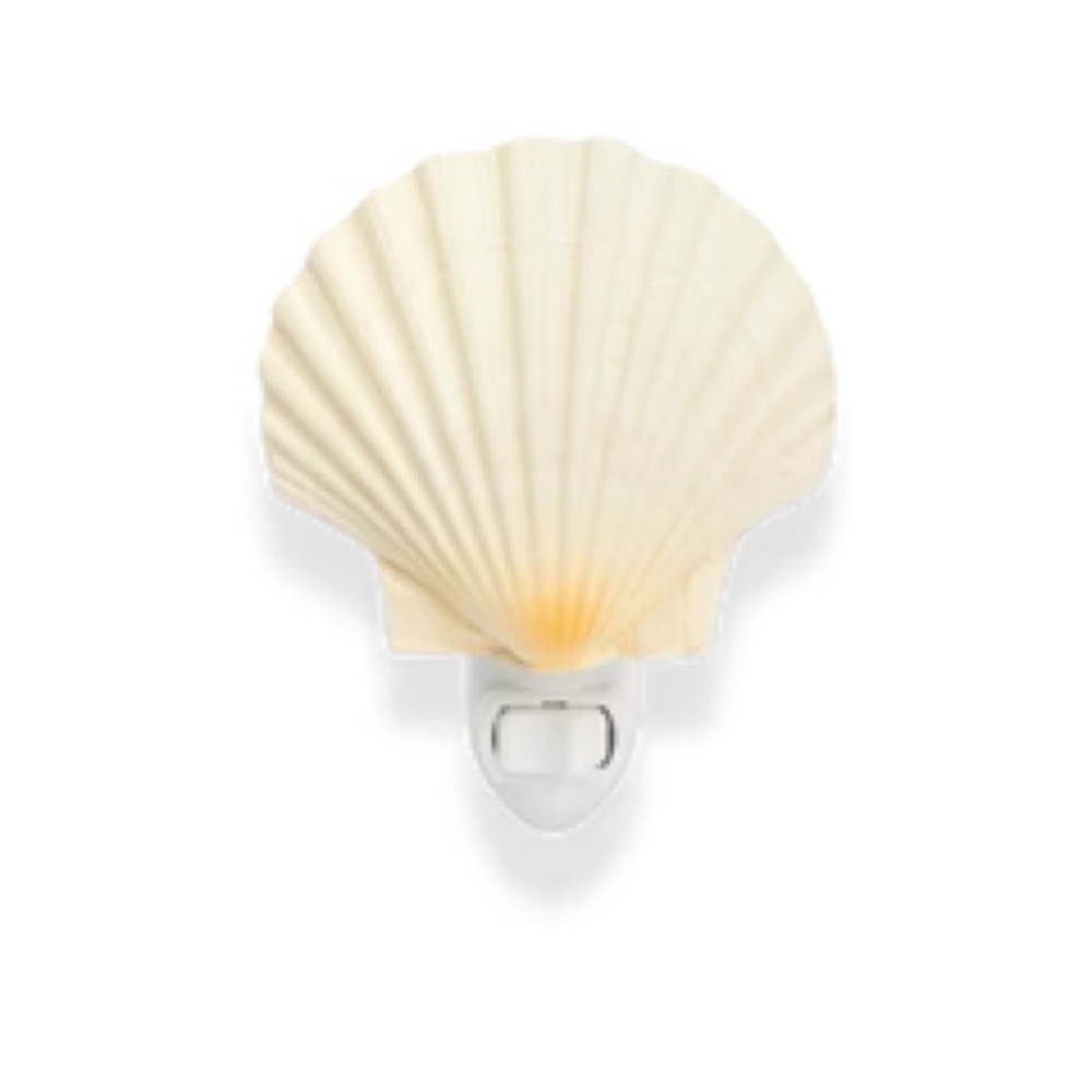 NWT Vagabond Goods Shell Night Light